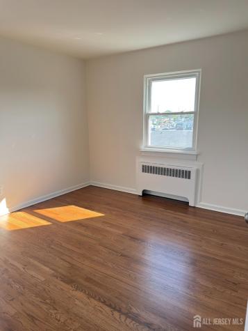260 Loring Avenue Edison NJ 08817