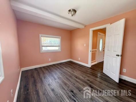 5 Sussex Court South River NJ 08882