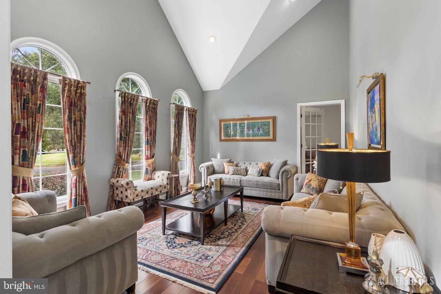 17 Glacier Drive West Windsor NJ 08550