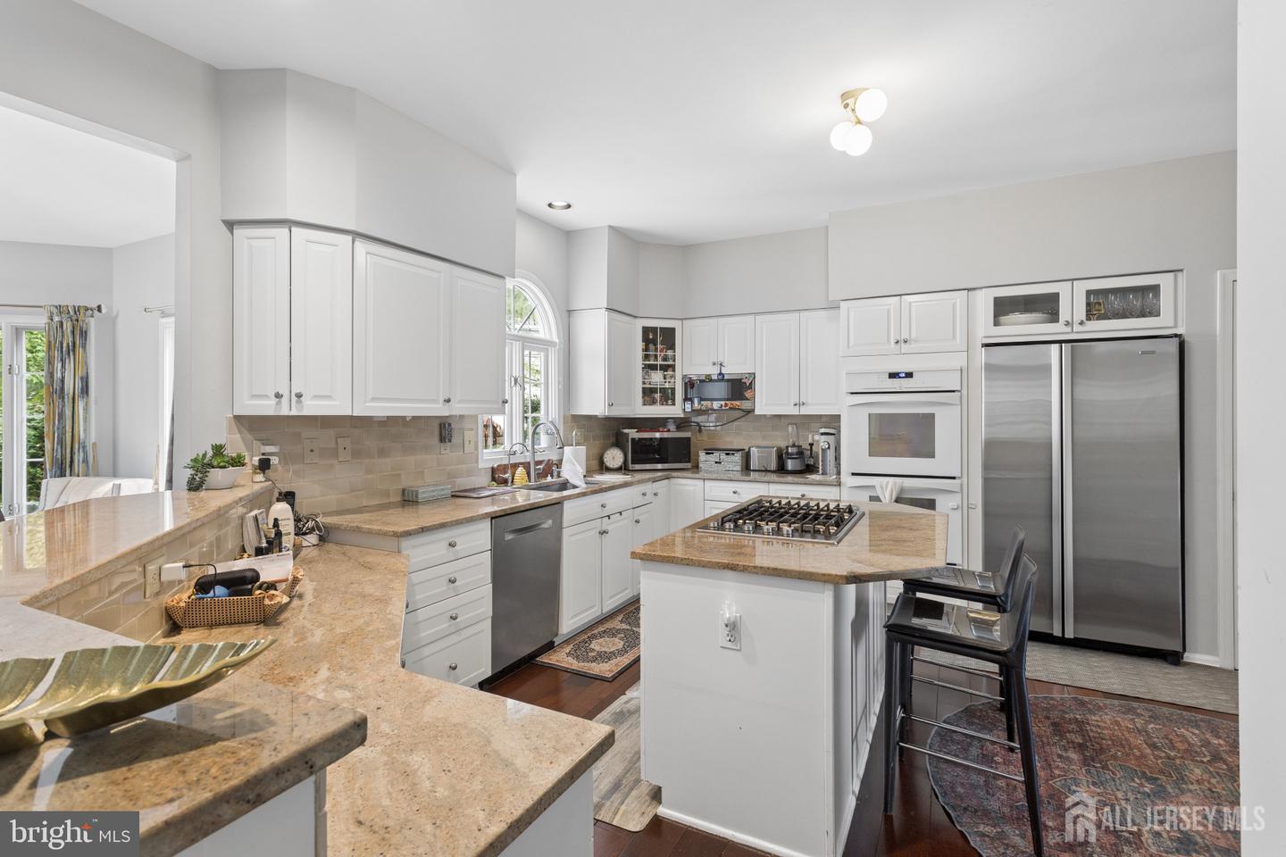 17 Glacier Drive West Windsor NJ 08550