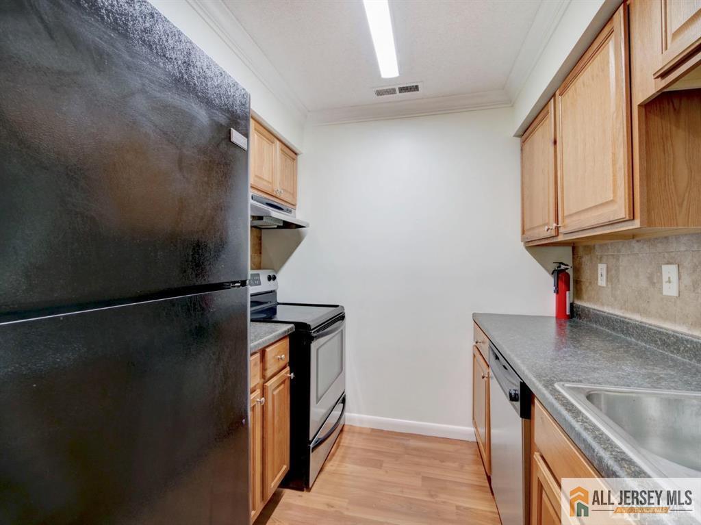 1513 Ravens Crest Drive Plainsboro NJ 08536