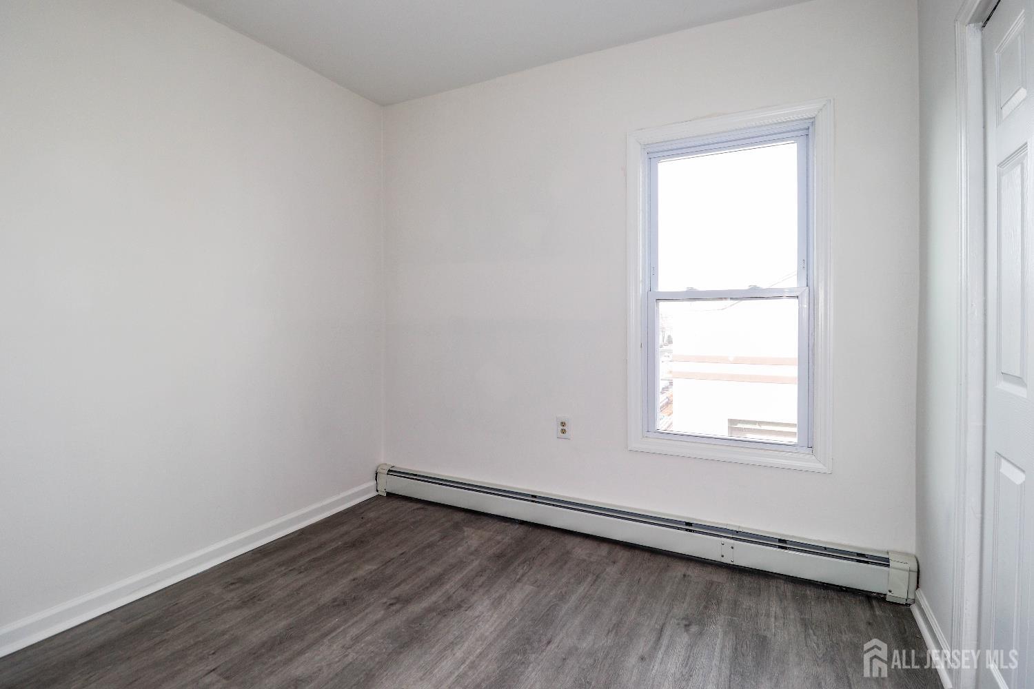 364 Market Street Perth Amboy NJ 08861