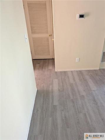 14 Concord Square Sayreville NJ 08872