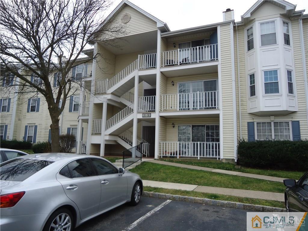28 Pembrook Avenue North Brunswick NJ 08902