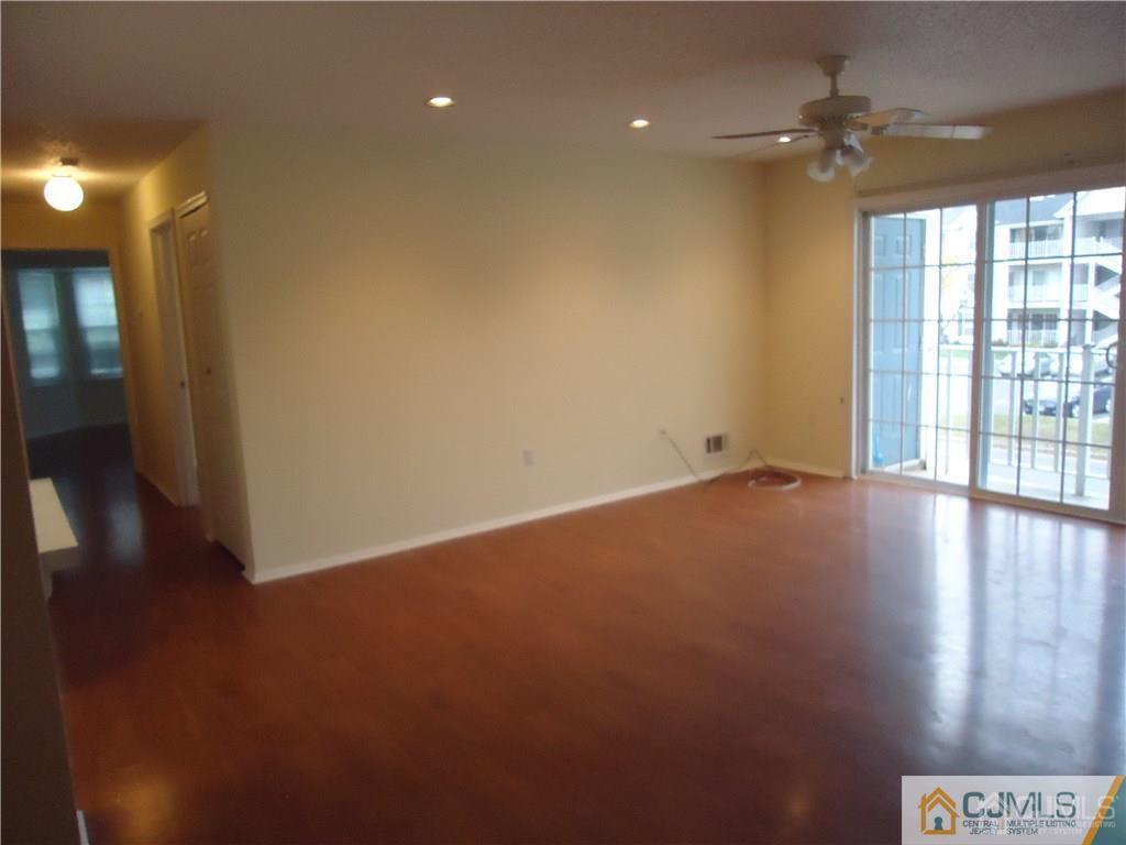 28 Pembrook Avenue North Brunswick NJ 08902