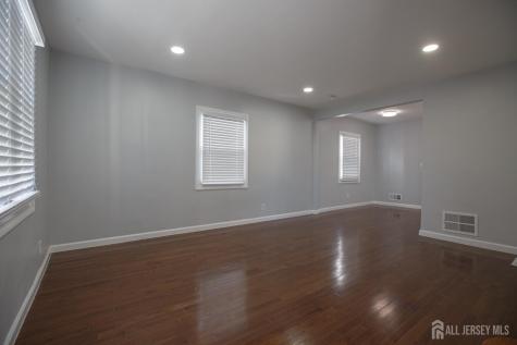 545 Olive Place Woodbridge Proper NJ 07095