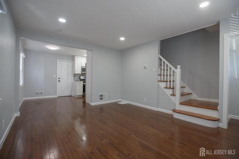 545 Olive Place Woodbridge Proper NJ 07095