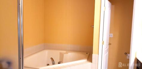 4 Blake Drive Hopewell Twp NJ 08634