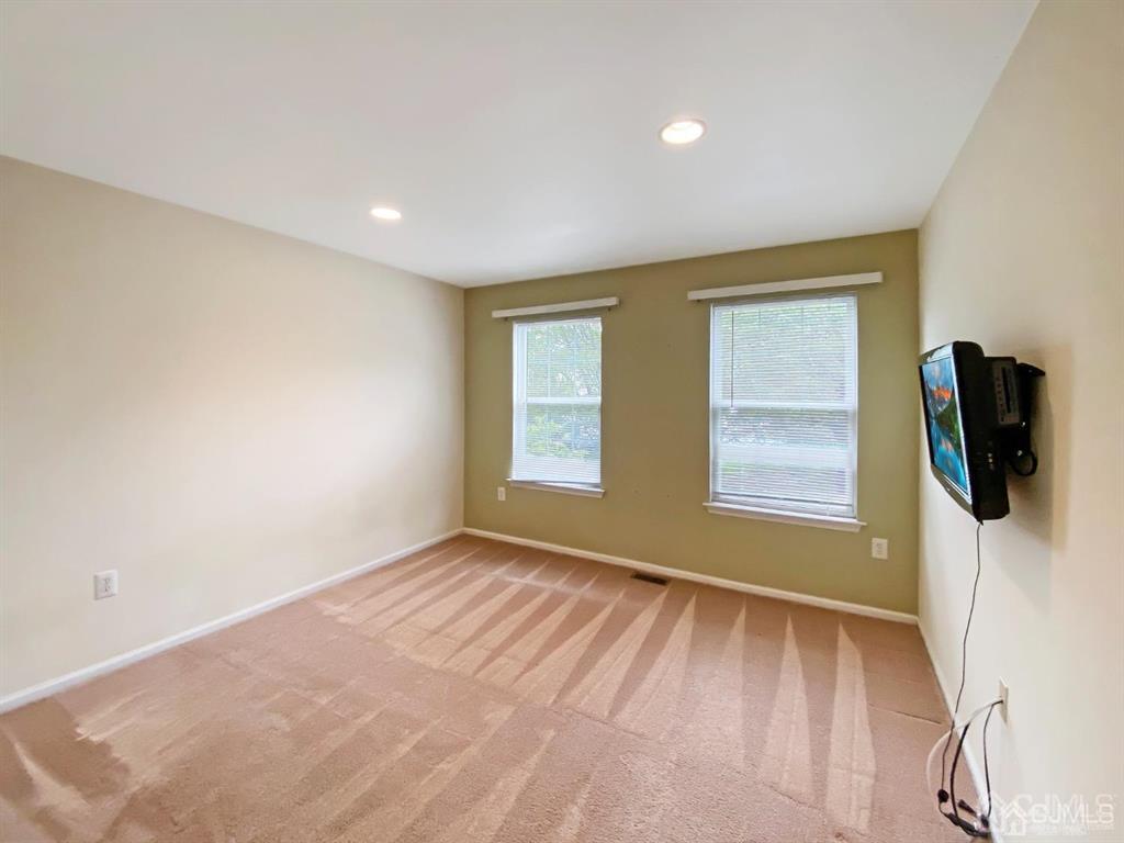 48 Berkshire Way East Brunswick NJ 08816
