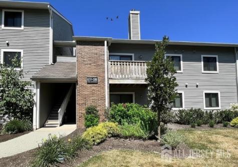 5220 Ravens Crest Plainsboro NJ 08536