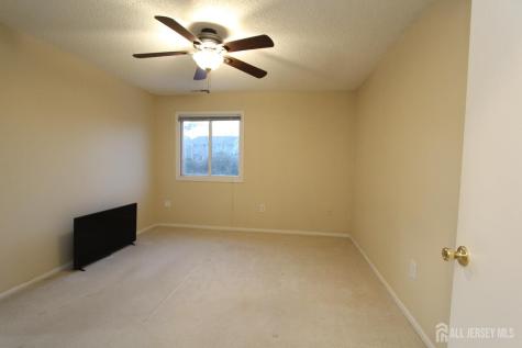 5220 Ravens Crest Plainsboro NJ 08536