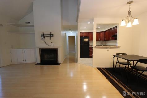 5220 Ravens Crest Plainsboro NJ 08536