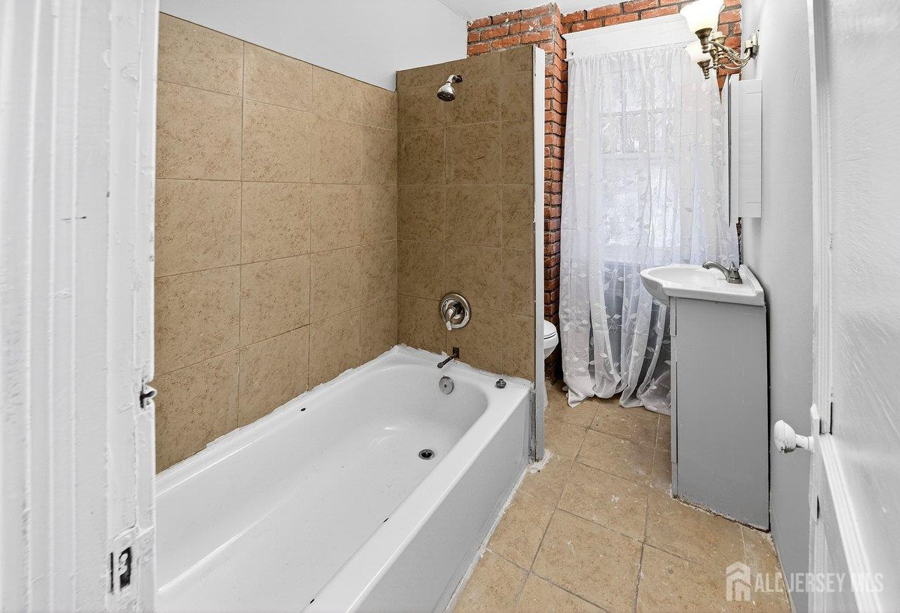 53 Sanhican Drive Trenton NJ 08618