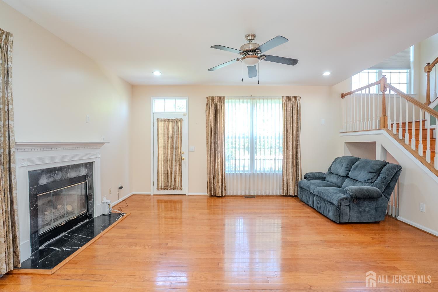 31 SE Hawthorn Drive Plainsboro NJ 08536