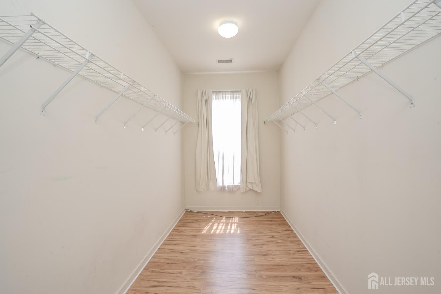31 SE Hawthorn Drive Plainsboro NJ 08536