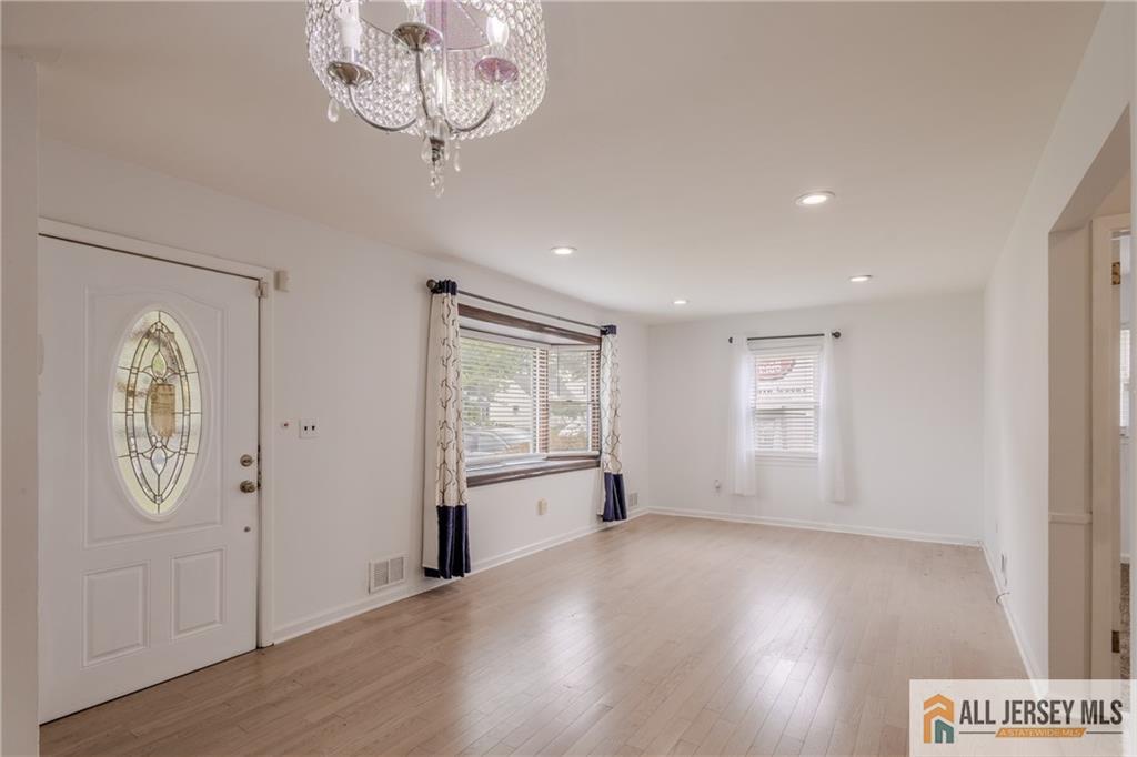 9 Haven Terrace Parlin NJ 08859