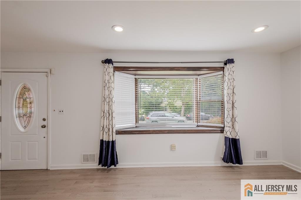 9 Haven Terrace Parlin NJ 08859