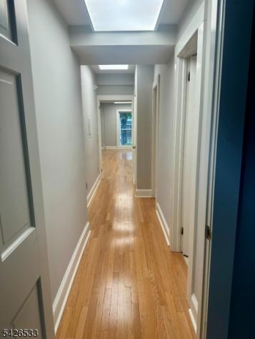 28 Center Street Clinton NJ 08809