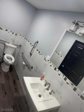 865 Teaneck Road Teaneck NJ 07666