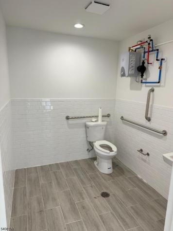 225 Central Avenue East Orange NJ 07018