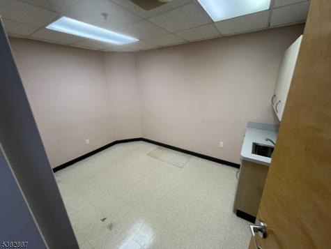 42 Locust Avenue Wallington NJ 07057