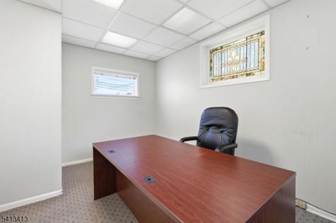 31 W Somerset Street Raritan NJ 08869
