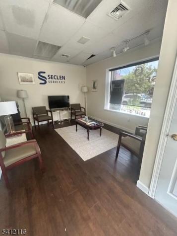 335 Union Boulevard Totowa NJ 07512