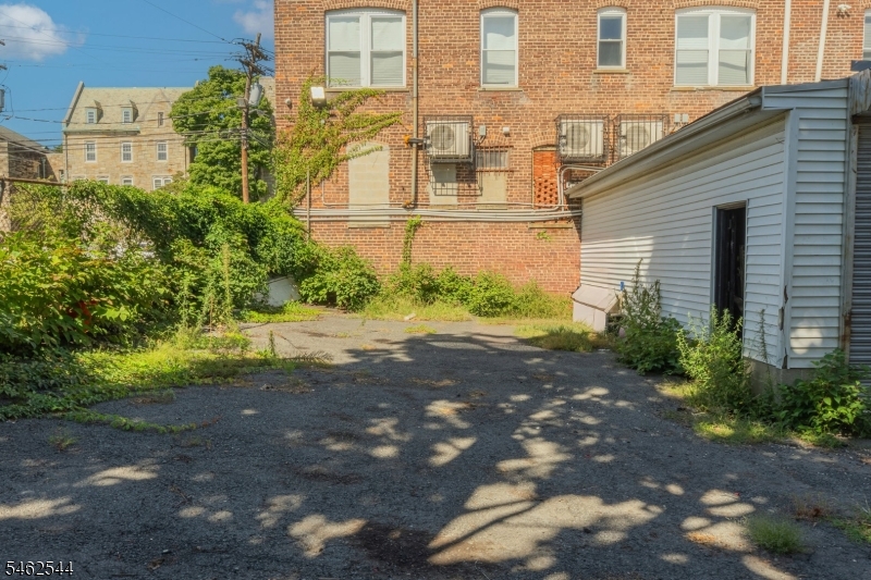 122 Myrtle Avenue Irvington NJ 07111