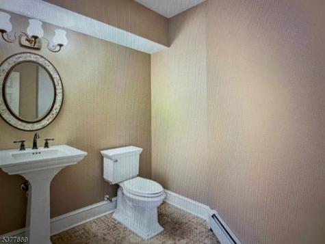 97 Grayrock Road Clinton NJ 08809