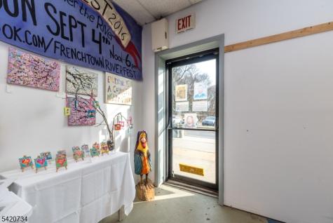 9 Kingwood Avenue Frenchtown NJ 08825