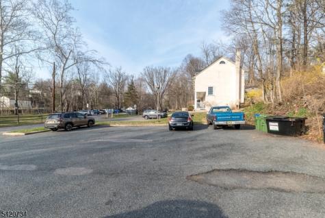 9 Kingwood Avenue Frenchtown NJ 08825