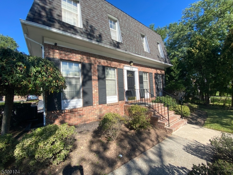 212 Pompton Avenue Verona NJ 07044