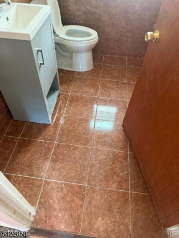 398 Avenue Bayonne NJ 07002