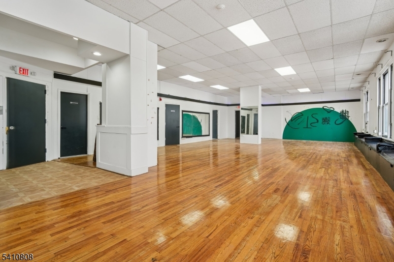 330 Glenwood Avenue Bloomfield NJ 07003
