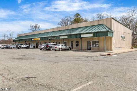 50 Hopatchung Road Hopatcong NJ 07843