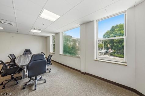 28 W Park Place Morristown NJ 07960
