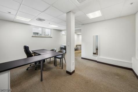 28 W Park Place Morristown NJ 07960