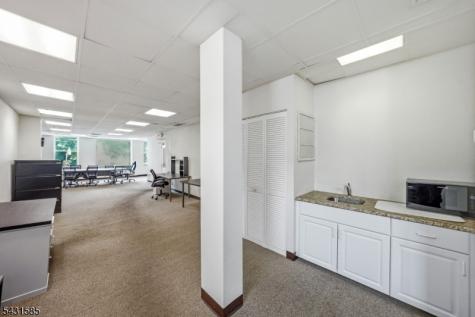 28 W Park Place Morristown NJ 07960