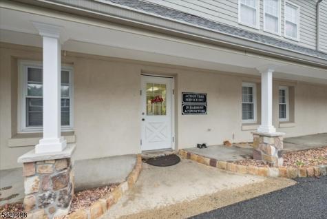 10 Shawnee Drive Watchung NJ 07069