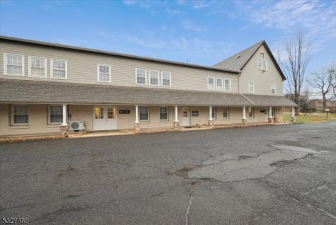 10 Shawnee Drive Watchung NJ 07069