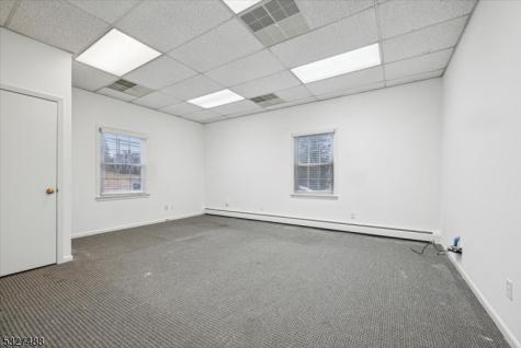 10 Shawnee Drive Watchung NJ 07069
