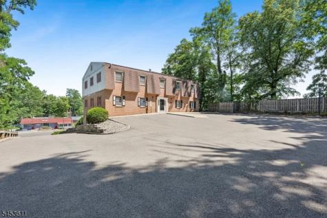 917 Mountain Avenue Mountainside NJ 07092