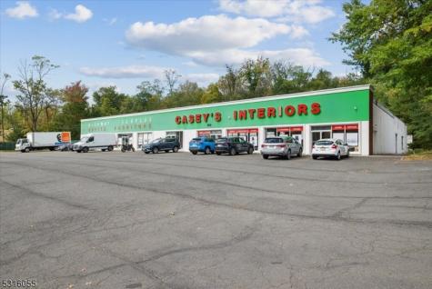 152 ROUTE22 Green Brook NJ 08812