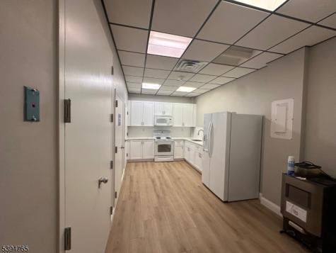 79 Two Bridges Road Fairfield NJ 07004