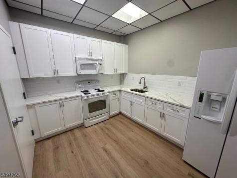 79 Two Bridges Road Fairfield NJ 07004