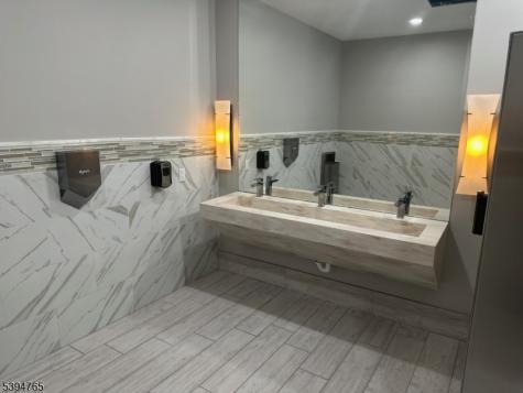 79 Two Bridges Road Fairfield NJ 07004