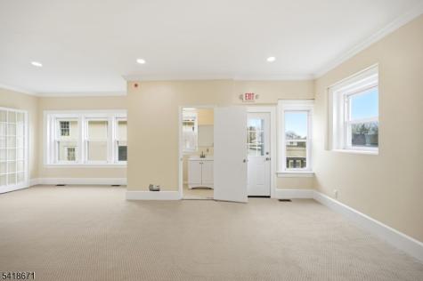 7 W Main Street Mendham NJ 07945