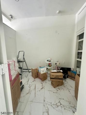 10 Hilliard Avenue Edgewater NJ 07020
