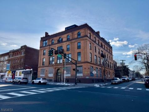 536 Central Avenue Newark NJ 07107