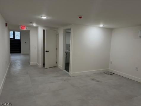 536 Central Avenue Newark NJ 07107